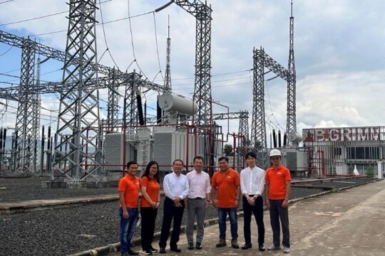 CHỦ TỊCH TẬP ĐOÀN YONDEN THĂM VÀ LÀM VIỆC TẠI NHÀ MÁY ĐIỆN MẶT TRỜI PHÚ YÊN