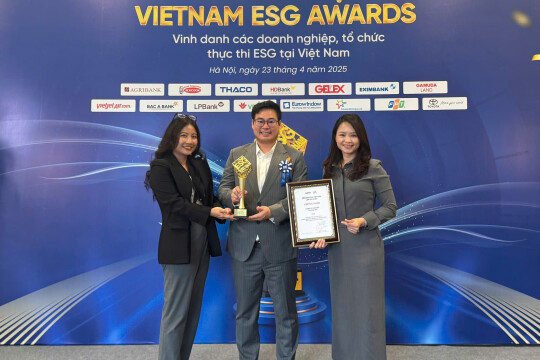 TTP PHÚ YÊN VINH DỰ NHẬN GIẢI THƯỞNG VIETNAM ESG AWARDS 202