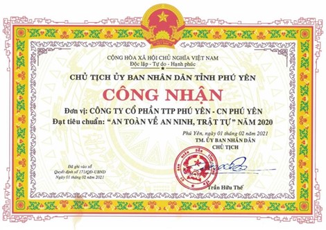 NMĐ MT HÒA HỘI NHẬN BẰNG KHEN CỦA CT UBND TỈNH PHÚ YÊN LÀ ĐƠN VỊ ĐẠT TIÊU CHUẨN “AN TOÀN VỀ AN NINH, TRẬT TỰ” NĂM 2020